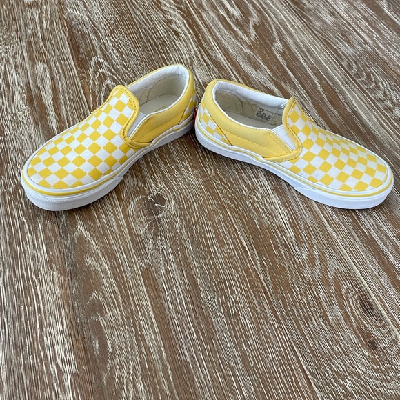 Vans - Picture 5 of 8